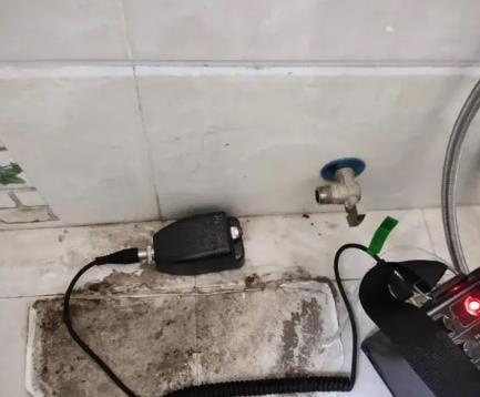 贵港屋顶漏水维修公司分享下卫生间漏水的危害及解决方法